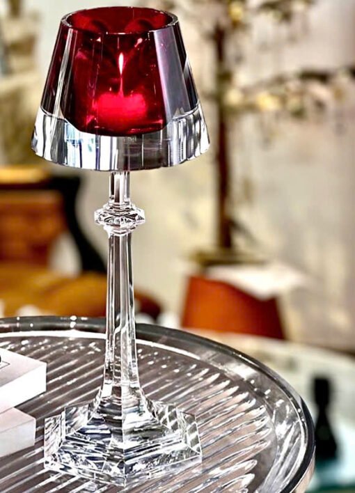 Baccarat candle lamp. Made in France 🇫🇷 Cây đèn nến Baccarat của nhà thiết kế Philippe Strark