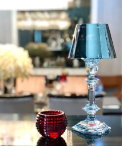 Baccarat candle lamp. Made in France 🇫🇷 Cây đèn nến Baccarat của nhà thiết kế Philippe Strark