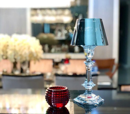 Baccarat candle lamp. Made in France 🇫🇷 Cây đèn nến Baccarat của nhà thiết kế Philippe Strark