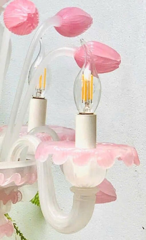 Murano tulip lamp. Made in Italy 🇮🇹 Một cây đèn bàn thủy tinh màu đẹp quyến rũ phiên bản hoa tulip màu hồng- bản hiếm của Murano - Ý .