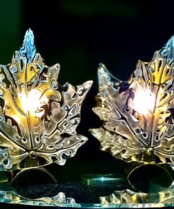 Lalique champs sconces. Made in France.🇫🇷 Cặp đèn treo tường pha lê LALIQUE France. Lấy cảm hứng từ những chiếc lá tiêu huyền của hàng cây trên Đại lộ Champs-Elysées, Paris, Pháp - được mệnh danh là đại lộ đẹp nhất Thế giới.