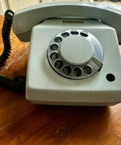 Vintage phone. Made in Germany 🇩🇪 Điện thoại quay số Decor vintage hoặc quán Café và phục vụ chụp ảnh.