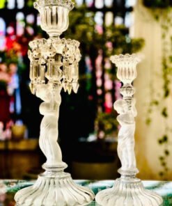 Baccarat candle cherub. Made in France 🇫🇷 Cặp đèn nến pha lê Baccarat tạo hình bức tượng thiên thần Kích thước cao 28cm.