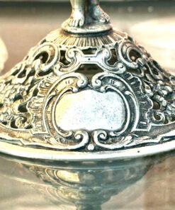 Solid silver bowl. Made in Germany 🇩🇪. Cặp bowl bằng bạc nguyên chất 800/1000 đc thiết kế đẹp quyến rũ với các hoạ tiết được làm thủ công tỉ mỉ từ các nghệ nhân người Đức.